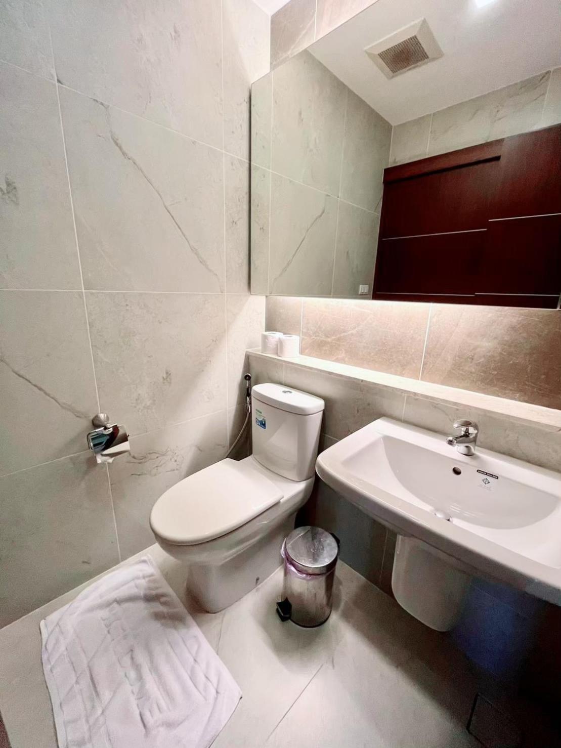 צ'יאנג מאי Sweet Family Room Near Old City מראה חיצוני תמונה