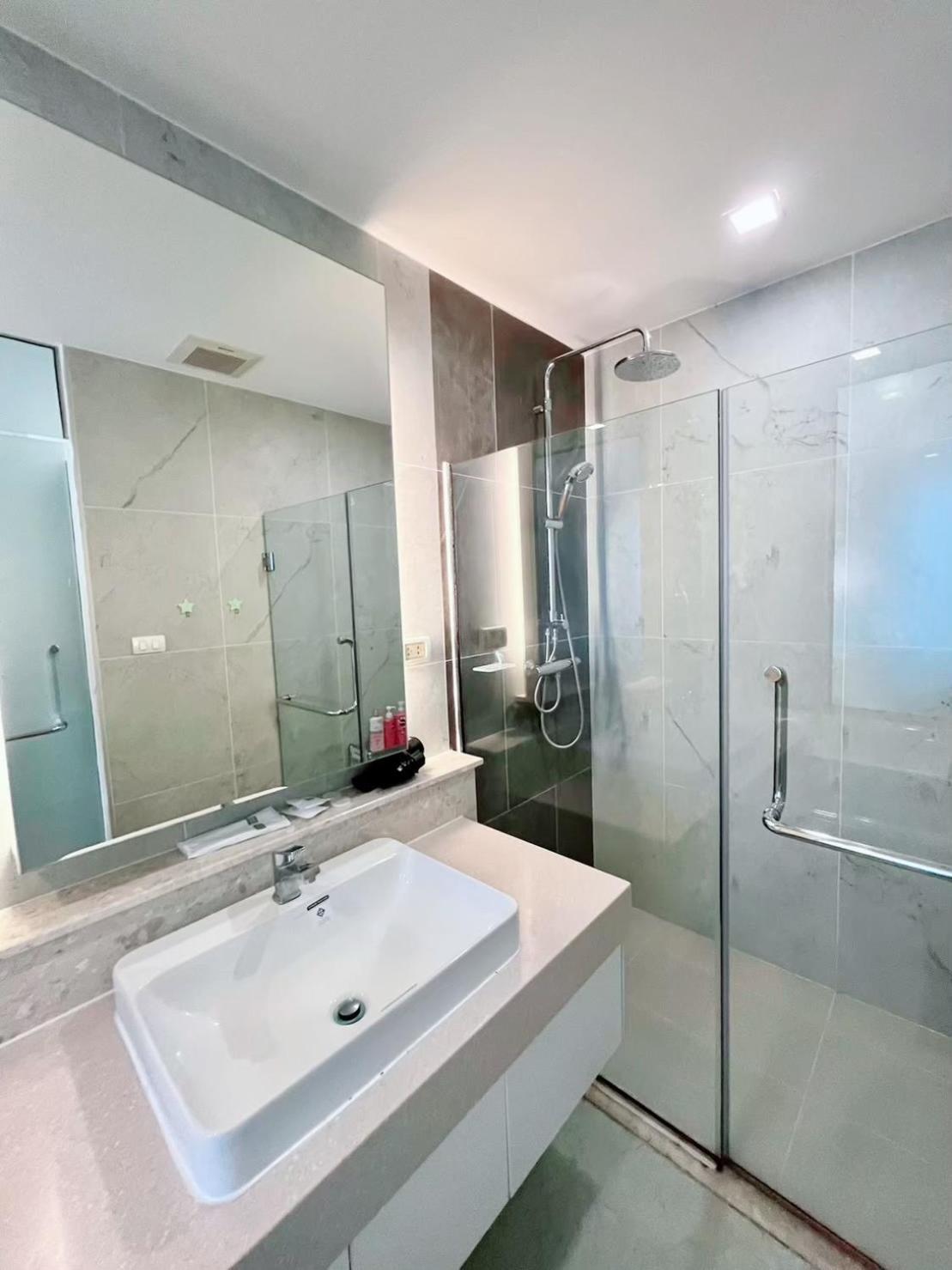 צ'יאנג מאי Sweet Family Room Near Old City מראה חיצוני תמונה